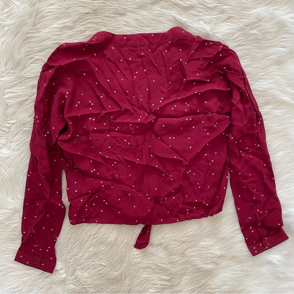 Rails Maroon Star Print Button Up Tie Front Sloane Shirt - Picture 7 of 11